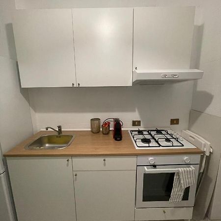 Casa Di Nonna: Appartamento Napoli Bagian luar foto