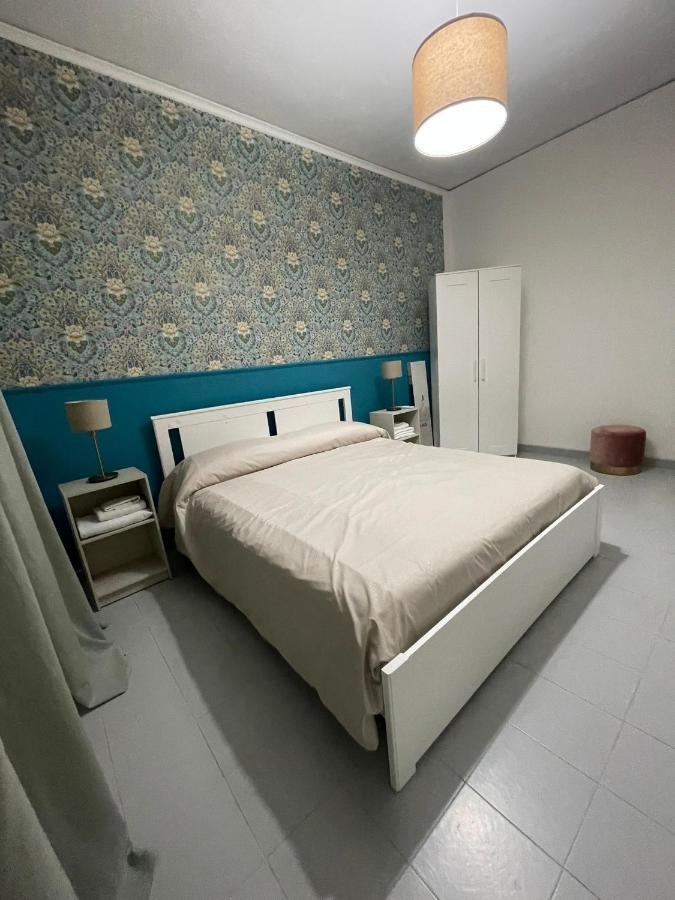 Casa Di Nonna: Appartamento Napoli Bagian luar foto