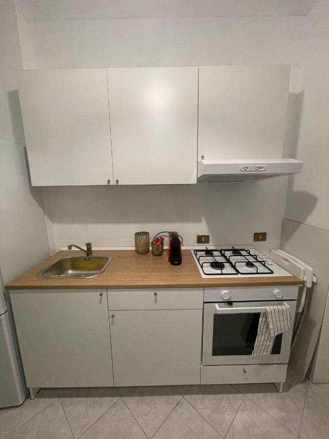 Casa Di Nonna: Appartamento Napoli Bagian luar foto